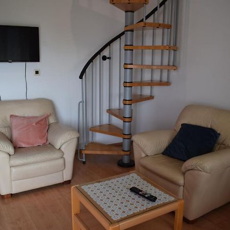 Esperanza Apartment Pula Bagian luar foto