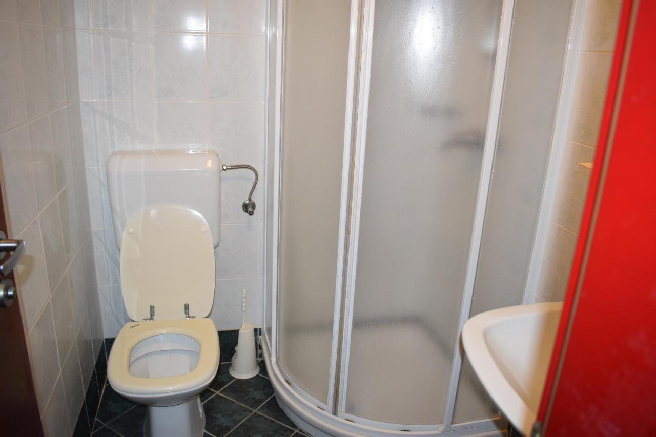 Esperanza Apartment Pula Bagian luar foto
