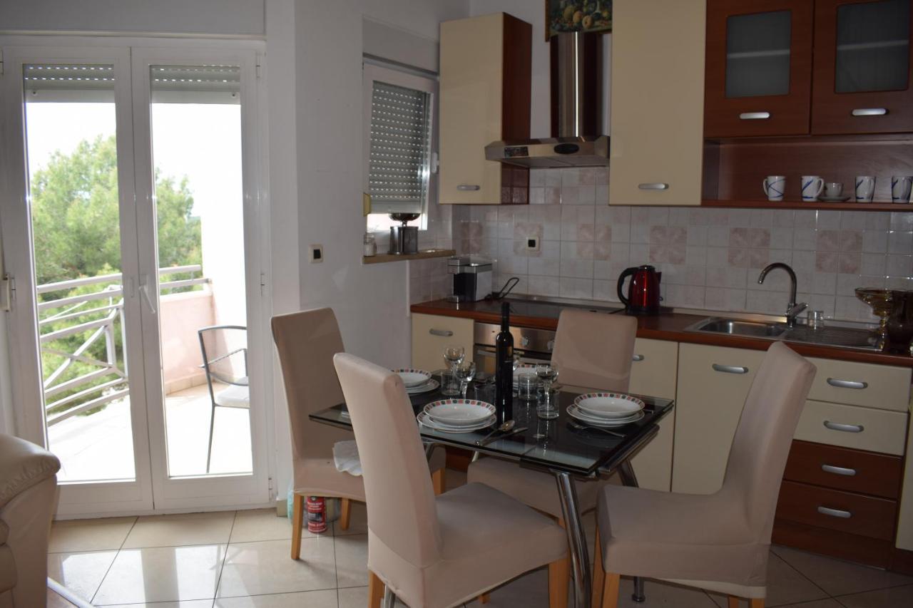 Esperanza Apartment Pula Bagian luar foto